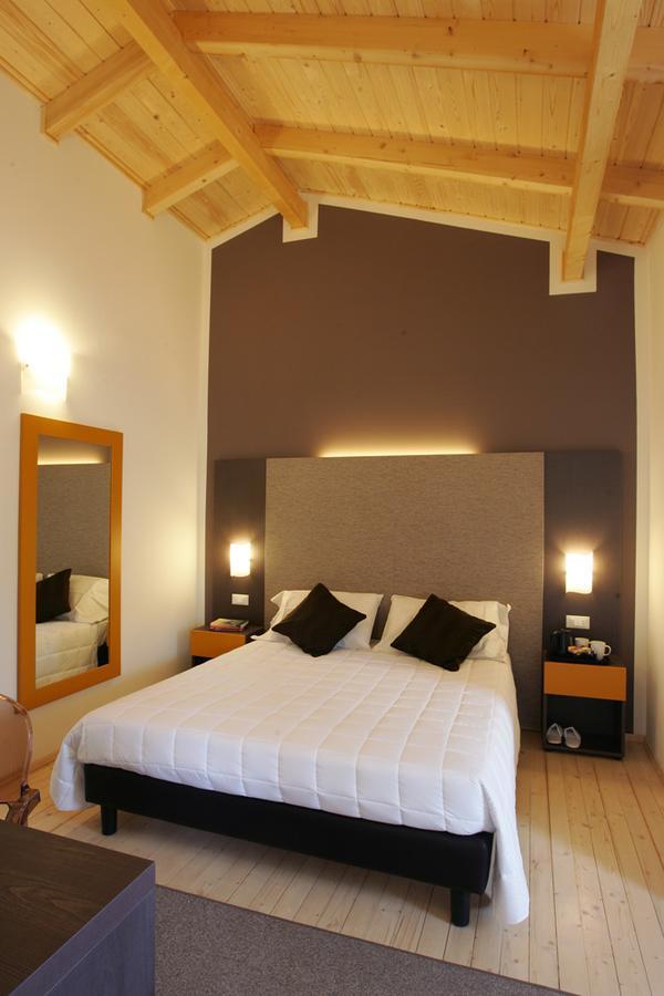 Il Rifugio Dell'Aquila Otel Ligonchio Dış mekan fotoğraf
